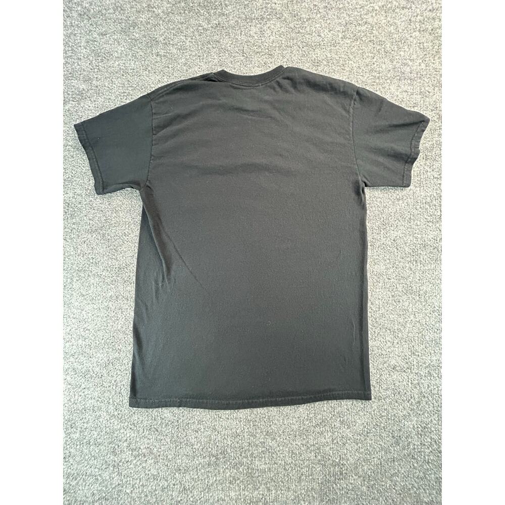 Canada Maple Leaf Graphic T Shirt Men's M Black Gildan Heavy Cotton Travel Tee - Picture 2 of 6